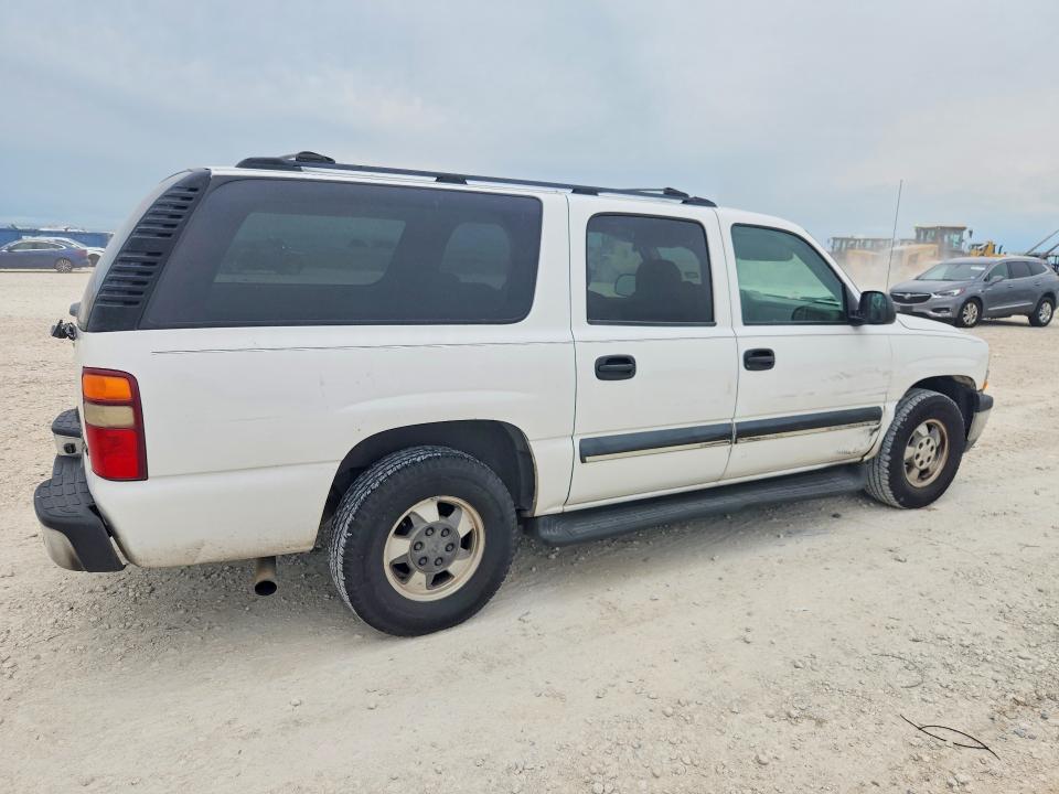 2003 Chevrolet Suburban VIN 3GNEC16Z73G208053 COPART salvage auction — FRONT END, Tx - Salvage Vehicle Title, sold $775 on 2026-07-02 (photo 3)
