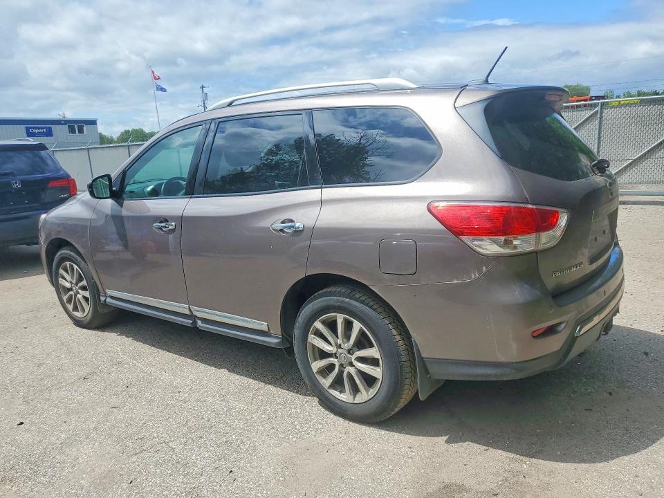 2014 Nissan VIN 5N1AR2MM5EC659454 COPART salvage auction — MINOR DENT/SCRATCHES, On - Permit No Brand - Unfit, sold $175 on 2026-07-03 (photo 2)