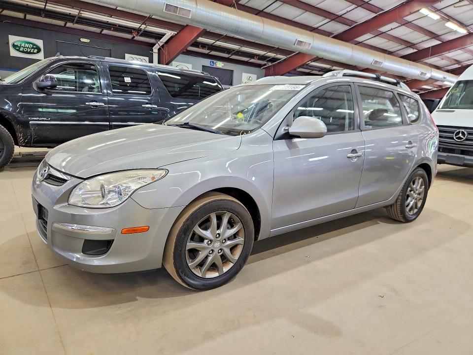 2012 Hyundai Elantra VIN KMHDC8AE1CU152928 COPART salvage auction — MINOR DENT/SCRATCHES, Vt - Certificate Of Title, sold $2,500 on 2026-07-31 (photo 1)