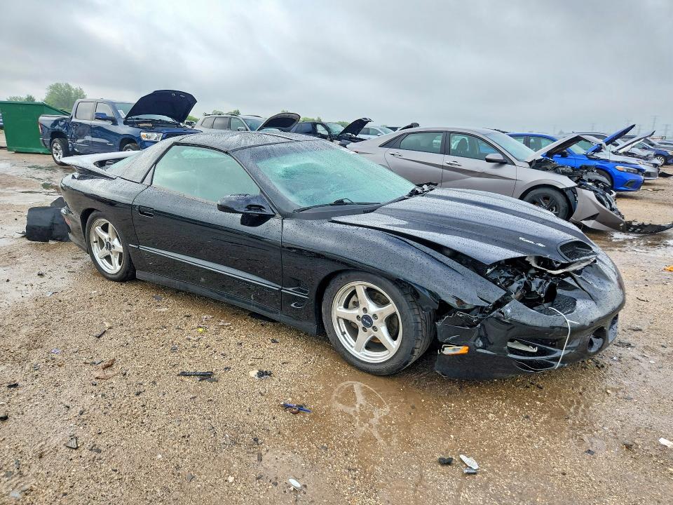 2000 Pontiac Firebird VIN 2G2FV22G1Y2165930 COPART salvage auction — FRONT END, Il - Salvage Certificate, sold $8,800 on 2026-07-14 (photo 4)