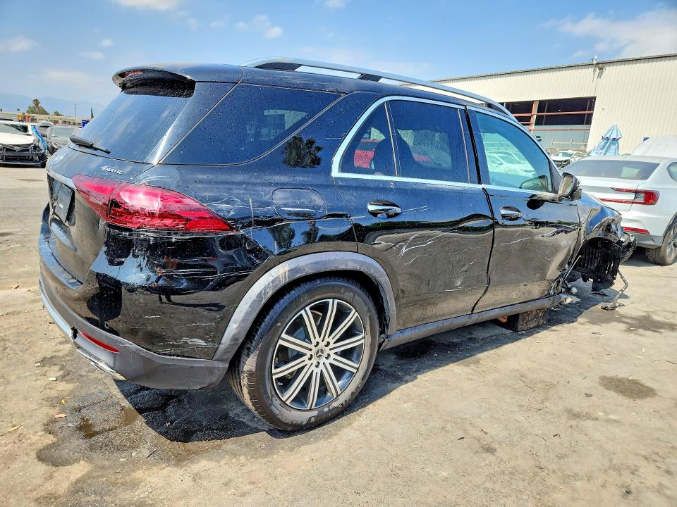 2026 Mercedes-benz Gle VIN 4JGFB4FB9TB586061 COPART salvage auction — Undercarriage, CA - SALVAGE CERTIFICATE, sold $19,200 on 2026-07-20 (photo 3)
