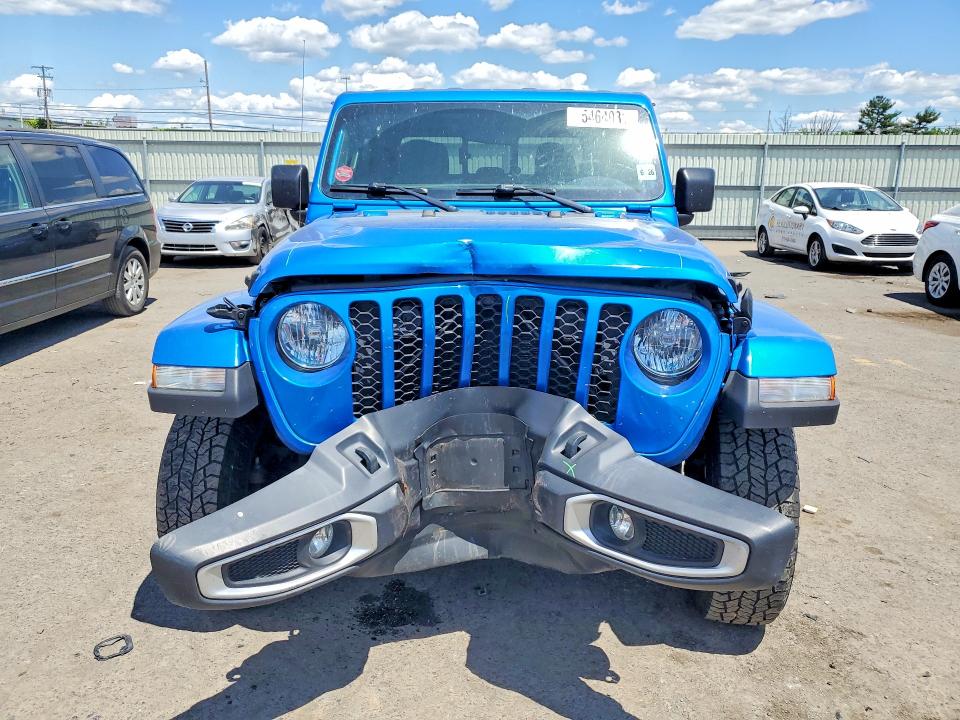 2021 Jeep Gladiator VIN 1C6JJTAMXML553481 COPART salvage auction — FRONT END, Pa - Certificate Of Salvage, sold $10,400 on 2026-07-02 (photo 5)