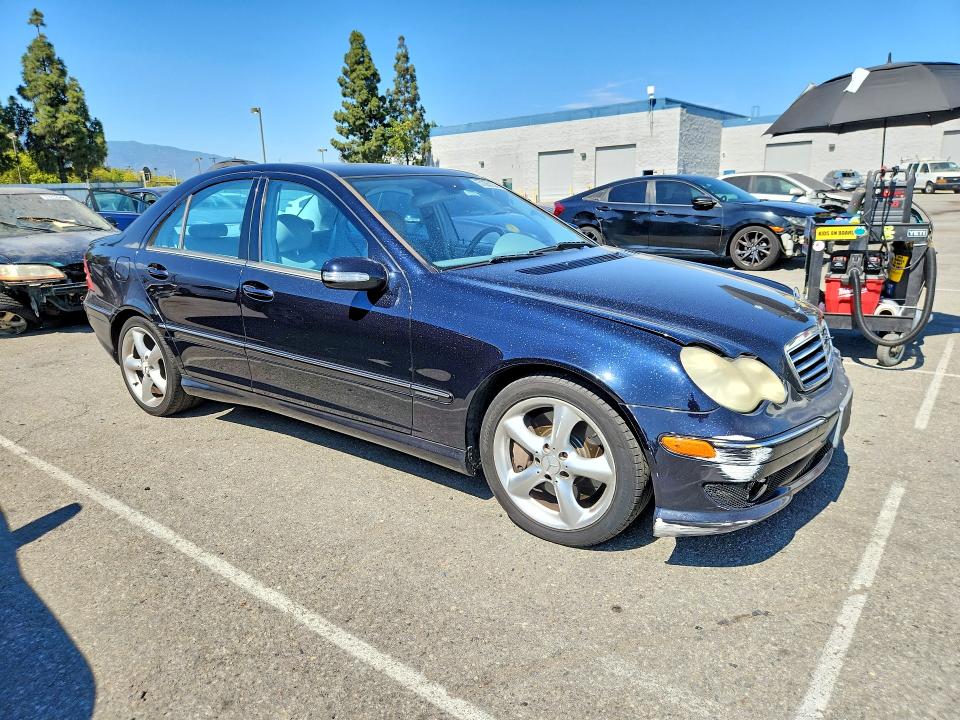 2005 Mercedes-benz C-klasse VIN WDBRF40J15F682475 COPART salvage auction — FRONT END, Ca - Salvage Certificate, sold $450 on 2026-07-16 (photo 4)