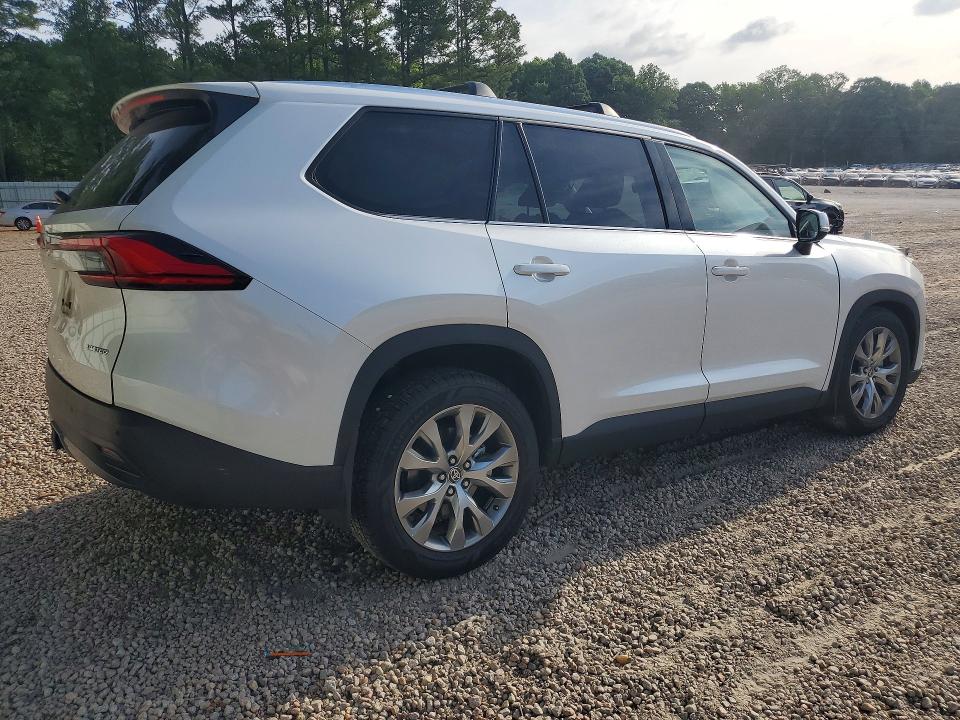 2024 Toyota Highlander VIN 5TDACAB56RS016403 COPART salvage auction — FRONT END, Nc - Salvage Certificate Of Title, sold $5,200 on 2026-07-31 (photo 3)