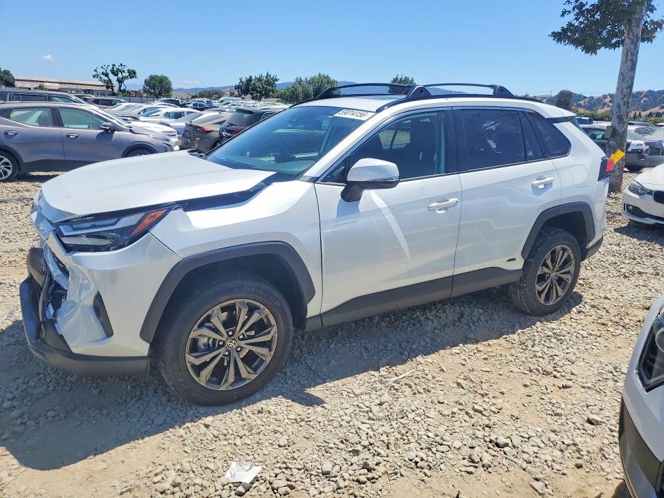 2025 Toyota Rav 4 VIN JTMB6RFV2SD582709 COPART salvage auction — REAR END, CA - SALVAGE CERTIFICATE, sold $7,200 on 2026-07-28 (photo 1)