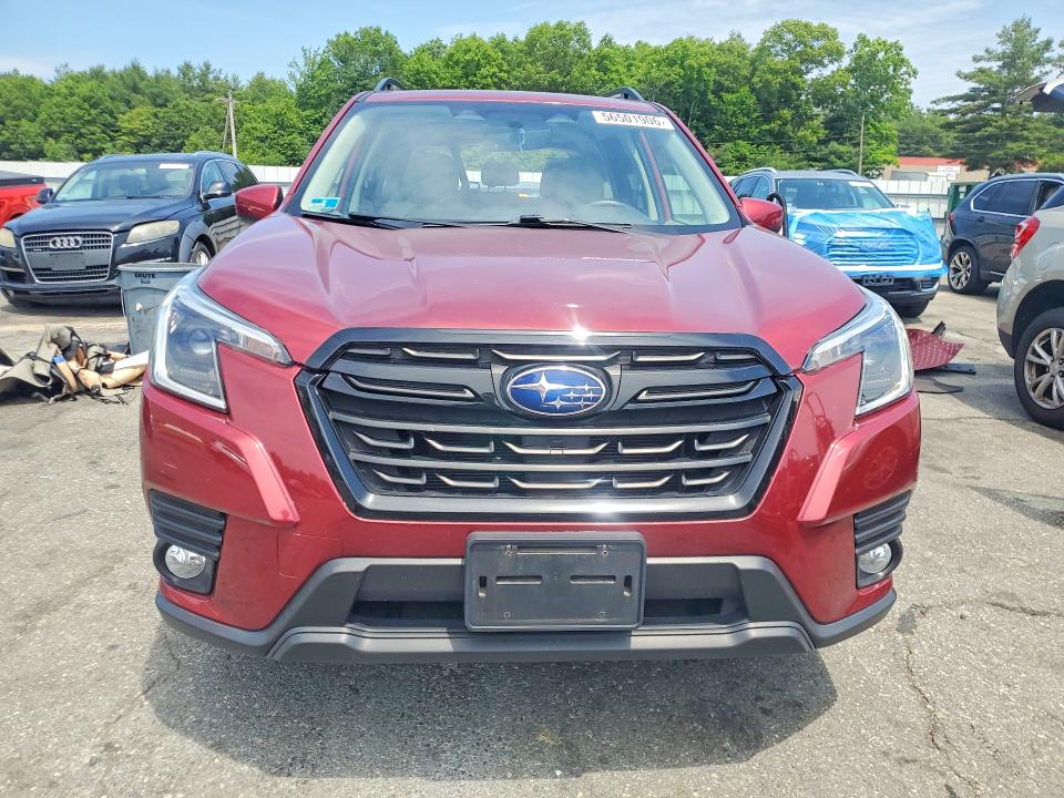 2022 Subaru Forester VIN JF2SKAEC4NH463359 COPART salvage auction — REAR END, Ri - Salvage Certificate Of Title, sold $5,700 on 2026-07-14 (photo 5)