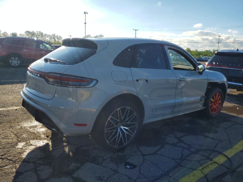 2025 Porsche VIN WP1AA2A51SLB03905 COPART salvage auction — SIDE, MI - CERTIFICATE OF TITLE, sold $22,300 on 2026-07-24 (photo 3)