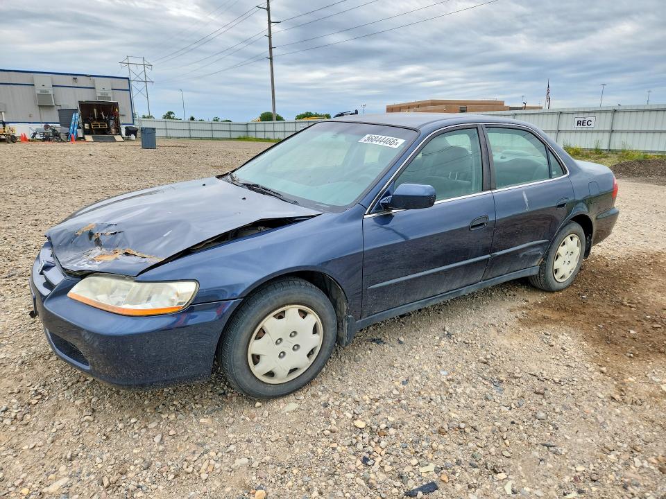 2000 Honda Accord VIN JHMCG5648YC000854 COPART salvage auction — FRONT END, Mn - Cert Of Title-Salvage, sold $90 on 2026-07-20 (photo 1)