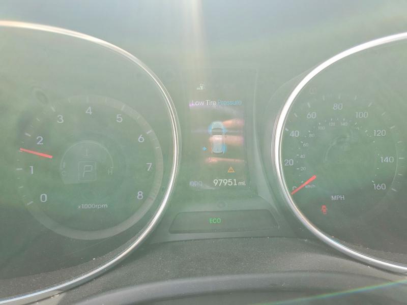 2016 Hyundai Santa fe VIN 5XYZU3LB2GG355394 COPART salvage auction — FRONT END, Ks - Cert Of Title-Salvage, sold $3,050 on 2026-07-09 (photo 9)