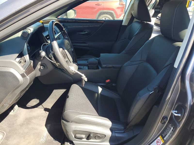 2019 Lexus ES VIN JTHB21B16K2040152 COPART salvage auction — REAR END, Ca - Salvage Certificate, sold $550 on 2026-07-31 (photo 7)