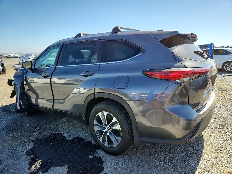 2023 Toyota Highlander VIN 5TDKDRAH4PS526807 COPART salvage auction — FRONT END, Ca - Salvage Certificate, sold $9,500 on 2026-07-31 (photo 2)