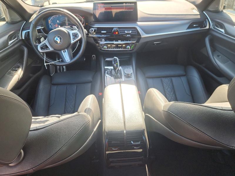2022 BMW 5er VIN WBA53BH04NWX41749 COPART salvage auction — REAR END, ID - SALVAGE CERTIFICATE OF TITLE, sold $21,800 on 2026-08-11 (photo 8)