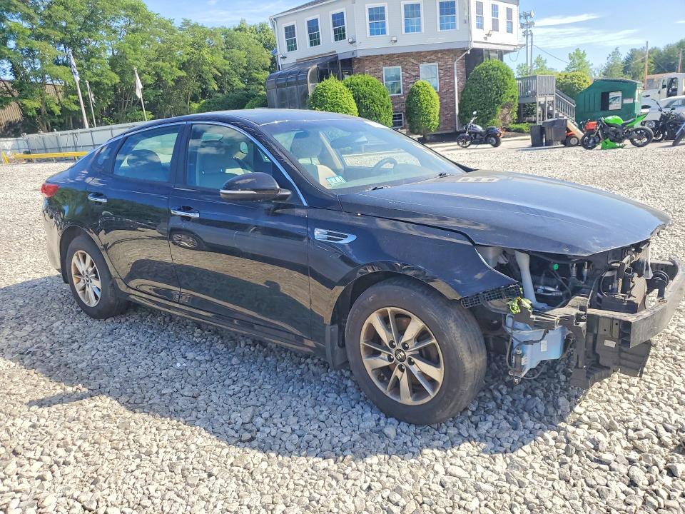 2017 Kia Optima VIN 5XXGT4L37HG131701 COPART salvage auction — FRONT END, Ma - Certificate Of Title, sold $625 on 2026-07-16 (photo 4)