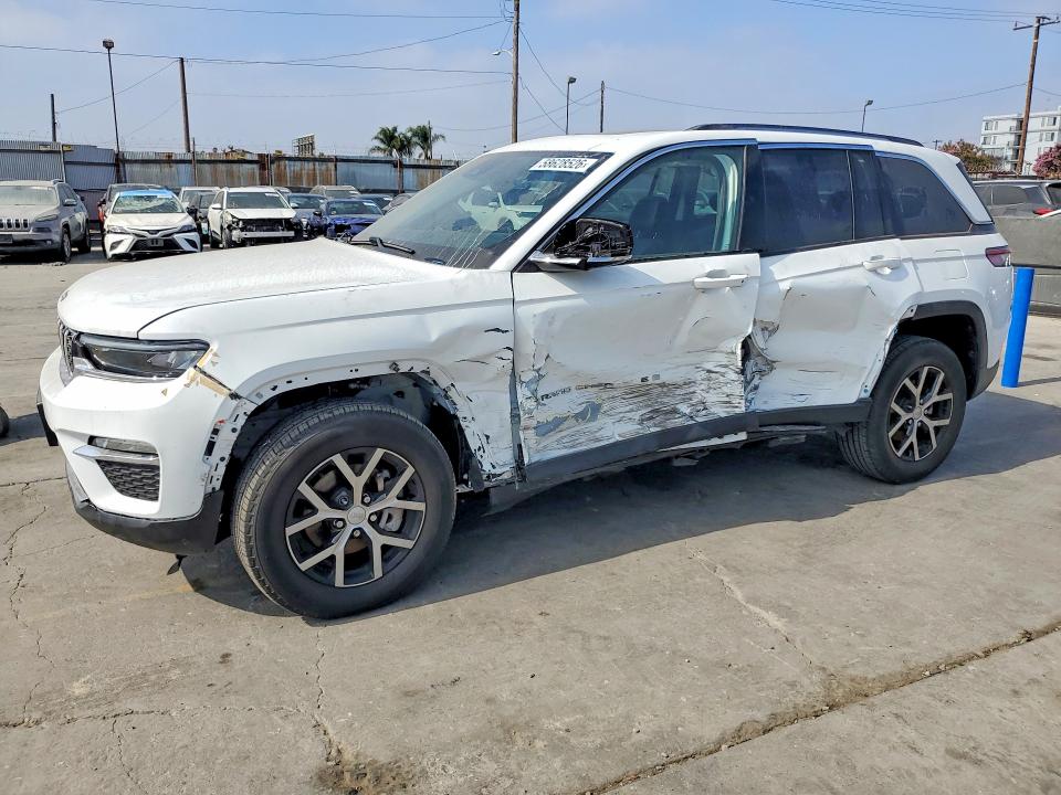 2023 Jeep Cherokee VIN 1C4RJGBG0P8883830 COPART salvage auction — SIDE, Ca - Salvage Certificate, sold $11,300 on 2026-07-29 (photo 1)