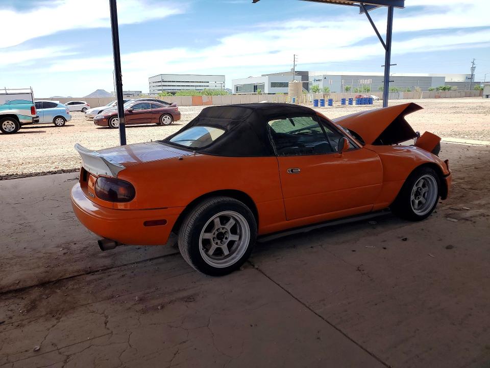 1997 Mazda Mx-5 miata VIN JM1NA3534V0732310 COPART salvage auction — FRONT END, AZ - CERT OF TITLE - SALVAGE, sold $600 on 2026-07-30 (photo 3)