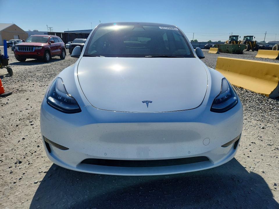 2022 Tesla Model y VIN 7SAYGDEE3NF438856 COPART salvage auction — REAR END, Co - Public - Salvage Title, sold $16,200 on 2026-07-09 (photo 5)