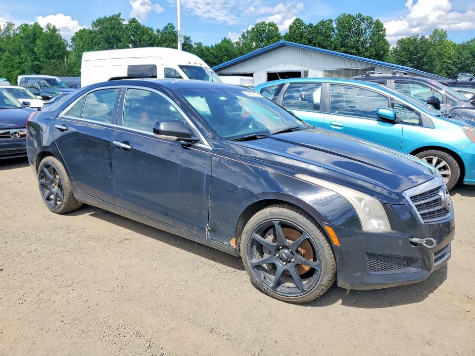 2014 Cadillac Ats VIN 1G6AH5RX6E0113438 COPART salvage auction — MINOR DENT/SCRATCHES, Vt - Certificate Of Title, sold $1,500 on 2026-07-10 (photo 4)