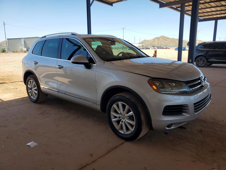 2013 Volkswagen Touareg VIN WVGEF9BP7DD002017 COPART salvage auction — FRONT END, Az - Cert Of Title - Salvage, sold $1,200 on 2026-07-21 (photo 4)