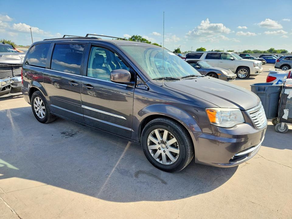 2016 Chrysler Voyager VIN 2C4RC1BG1GR142078 COPART salvage auction — HAIL, Tx - Certificate Of Title (P), sold $675 on 2026-07-09 (photo 4)