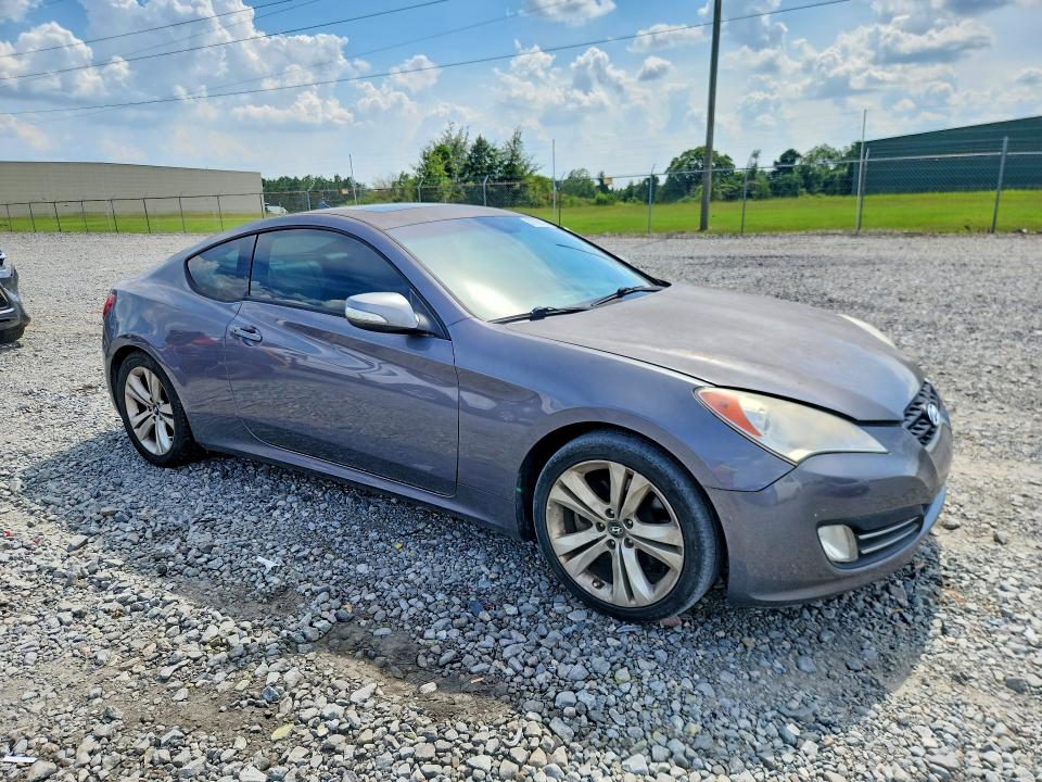 2011 Hyundai Genesis coupe VIN KMHHU6KH3BU065395 COPART salvage auction — SIDE, Ga - Cert Of Title-Salvage, sold $1,300 on 2026-07-28 (photo 4)