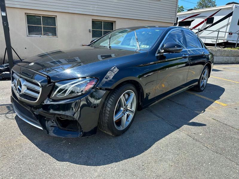 2019 Mercedes-benz E-klasse VIN WDDZF4KB5KA511475 COPART salvage auction — MINOR DENT/SCRATCHES, Va - Certificate Of Title, sold $13,700 on 2026-07-21 (photo 1)