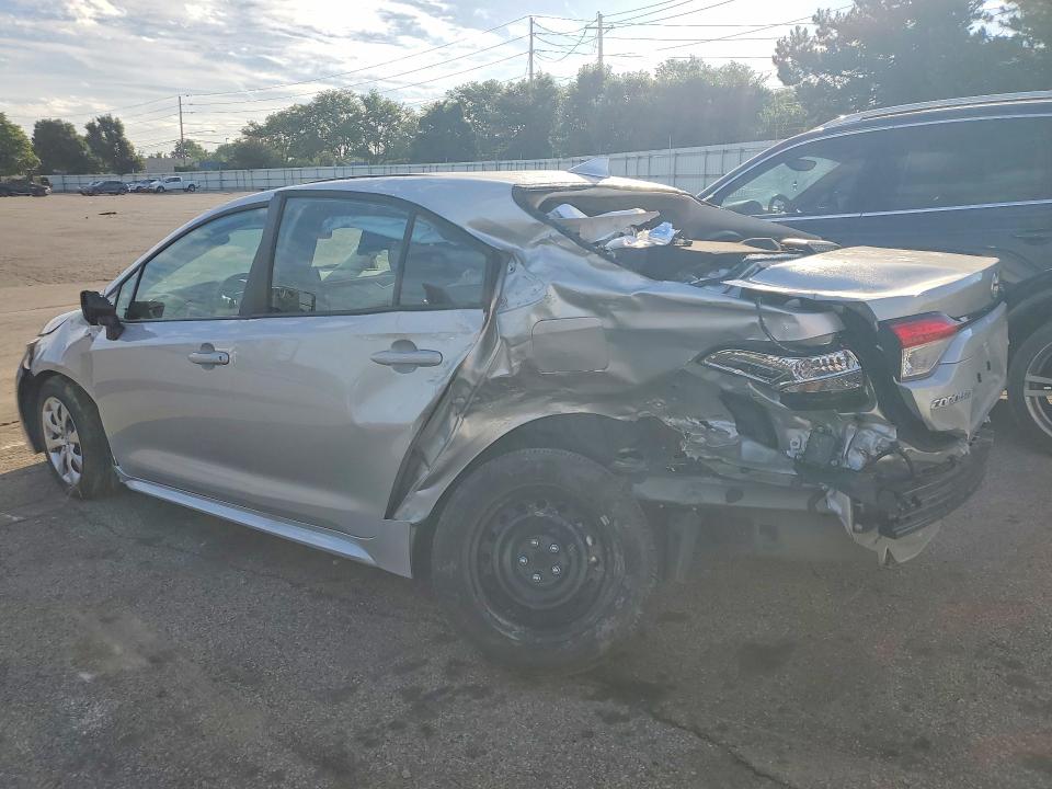 2026 Toyota Corolla VIN 5YFB4MDE8TP379043 COPART salvage auction — ALL OVER, IN - CERTIFICATE OF TITLE, sold $2,100 on 2026-07-17 (photo 6)