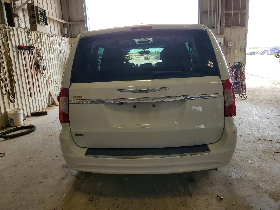2016 Chrysler Voyager VIN 2C4RC1BG1GR298525 COPART salvage auction — WATER/FLOOD, Tx - Salvage Title-Flood Damage, sold $300 on 2026-07-17 (photo 6)