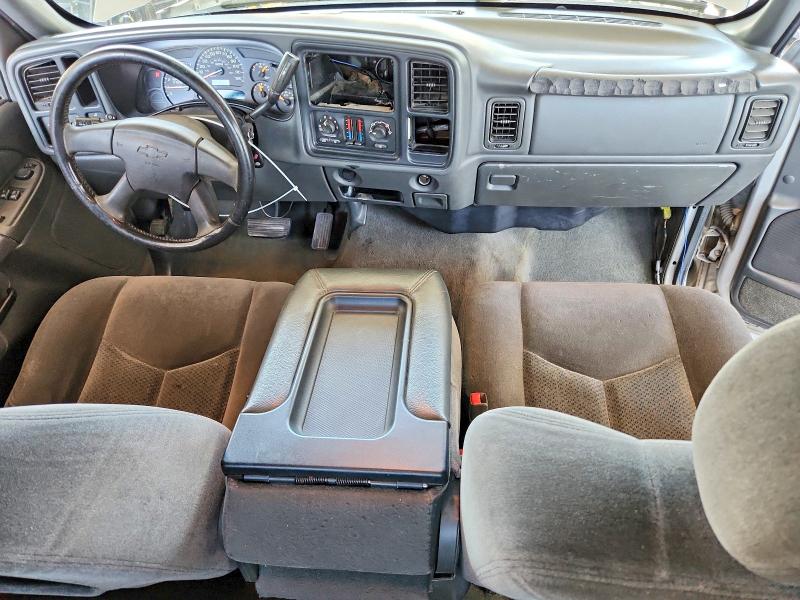 2005 Chevrolet Silverado 1500 VIN 2GCEC19T151282726 COPART salvage auction — FRONT END, Ca - Salvage Certificate, sold $2,500 on 2026-07-02 (photo 8)