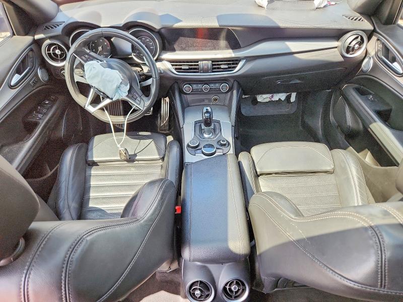 2018 Alfa romeo Stelvio VIN ZASFAKNN3J7C10647 COPART salvage auction — FRONT END, Il - Salvage Certificate, sold $1,100 on 2026-08-21 (photo 8)