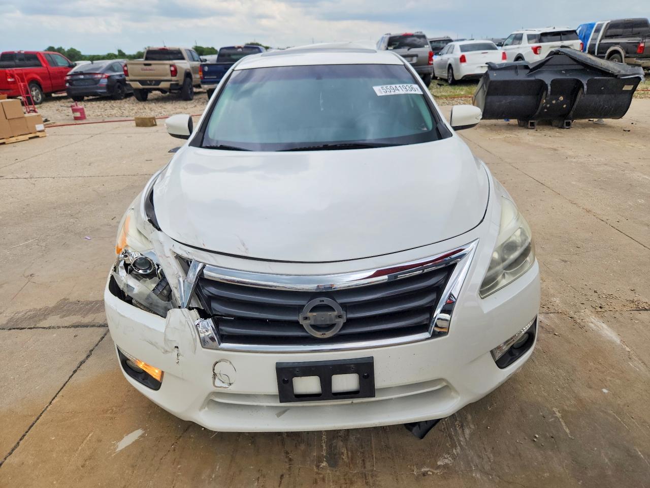 2014 Nissan Altima VIN 1N4AL3AP7EC177438 COPART salvage auction — Rear End, TX - SALVAGE VEHICLE TITLE, sold $875 on 2026-07-09 (photo 5)