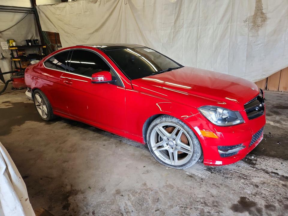 2014 Mercedes-benz C class VIN WDDGJ8JB7EG257784 COPART salvage auction — FRONT END, Fl - Cert Of Ttl-Rebuilt&Slvg Rbld, sold $175 on 2026-07-07 (photo 4)
