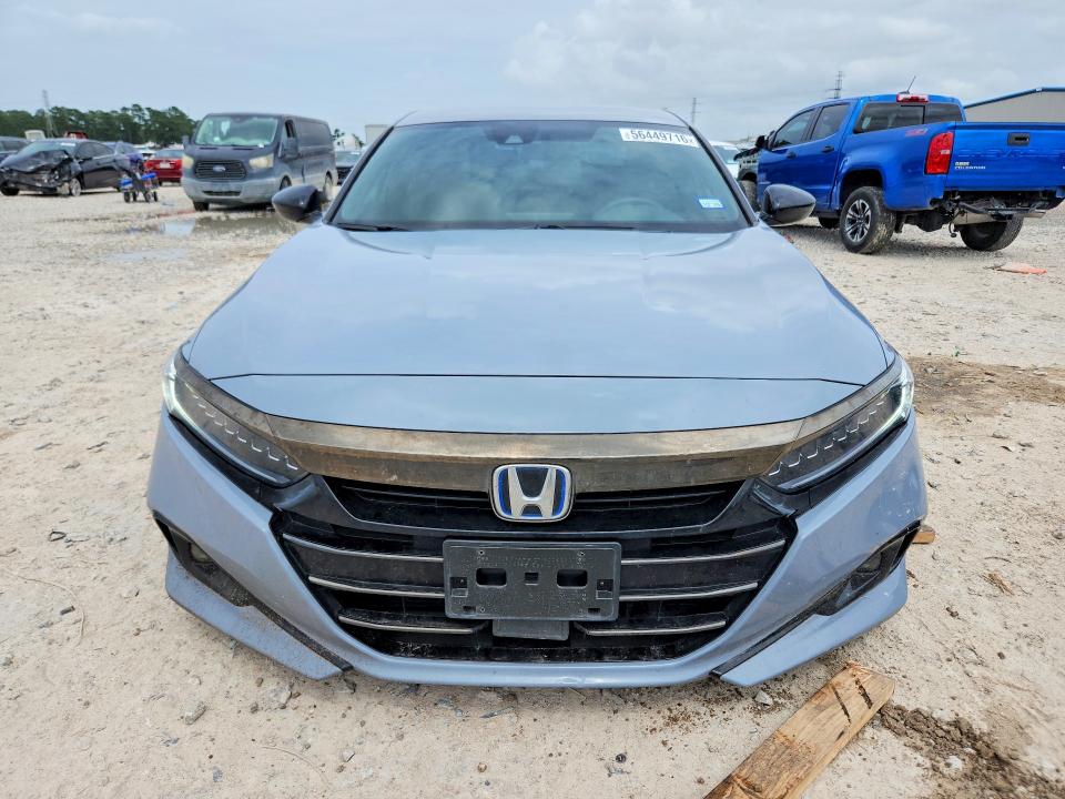 2022 Honda Accord VIN 1HGCV3F2XNA042350 COPART salvage auction — UNDERCARRIAGE, Tx - Salvage Vehicle Title, sold $9,400 on 2026-07-28 (photo 5)