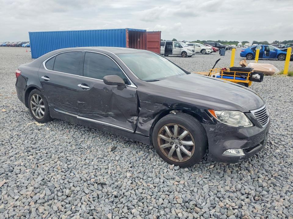 2008 Lexus Ls 460 VIN JTHBL46F085070825 COPART salvage auction — SIDE, FL - CERT OF TITLE SLVG REBUILDABLE, sold $2,200 on 2026-07-31 (photo 4)