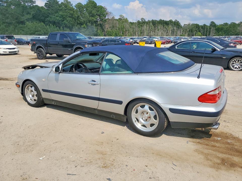 1999 Mercedes-benz VIN WDBLK65G6XT009356 COPART salvage auction — ENGINE BURN, Sc - Cert Of Title-Salvage Fire, sold $300 on 2026-07-27 (photo 2)