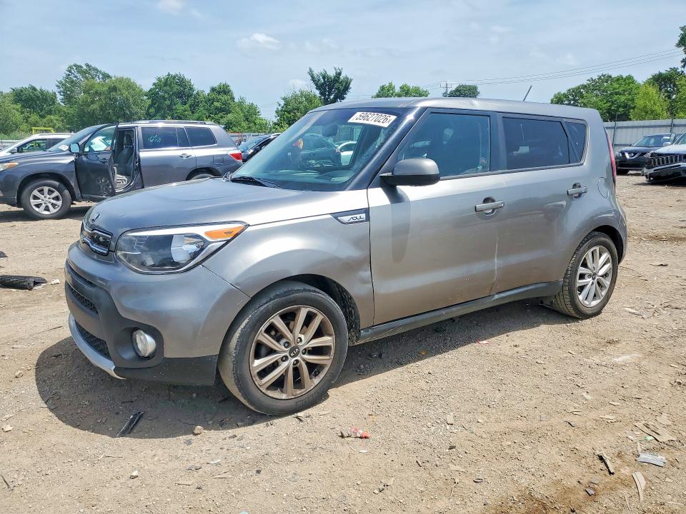 2017 Kia Soul VIN KNDJP3A59H7424386 COPART salvage auction — MINOR DENT/SCRATCHES, Il - Certificate Of Title, sold $850 on 2026-07-06 (photo 1)