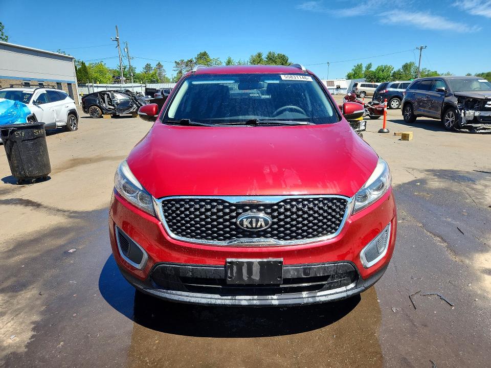 2016 Kia VIN 5XYPGDA5XGG173301 COPART salvage auction — SIDE, Salvage Title, sold $1,400 on 2026-07-28 (photo 5)