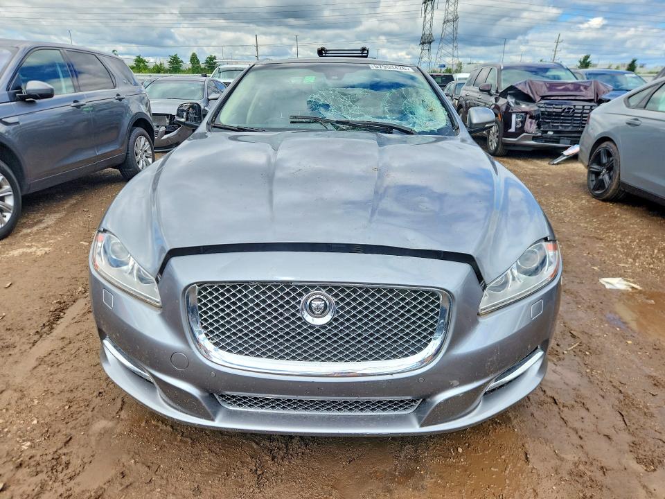 2012 Jaguar Xj VIN SAJWA2GB7CLV22350 COPART salvage auction — ROOF, Salvage Title, sold $250 on 2026-07-21 (photo 5)
