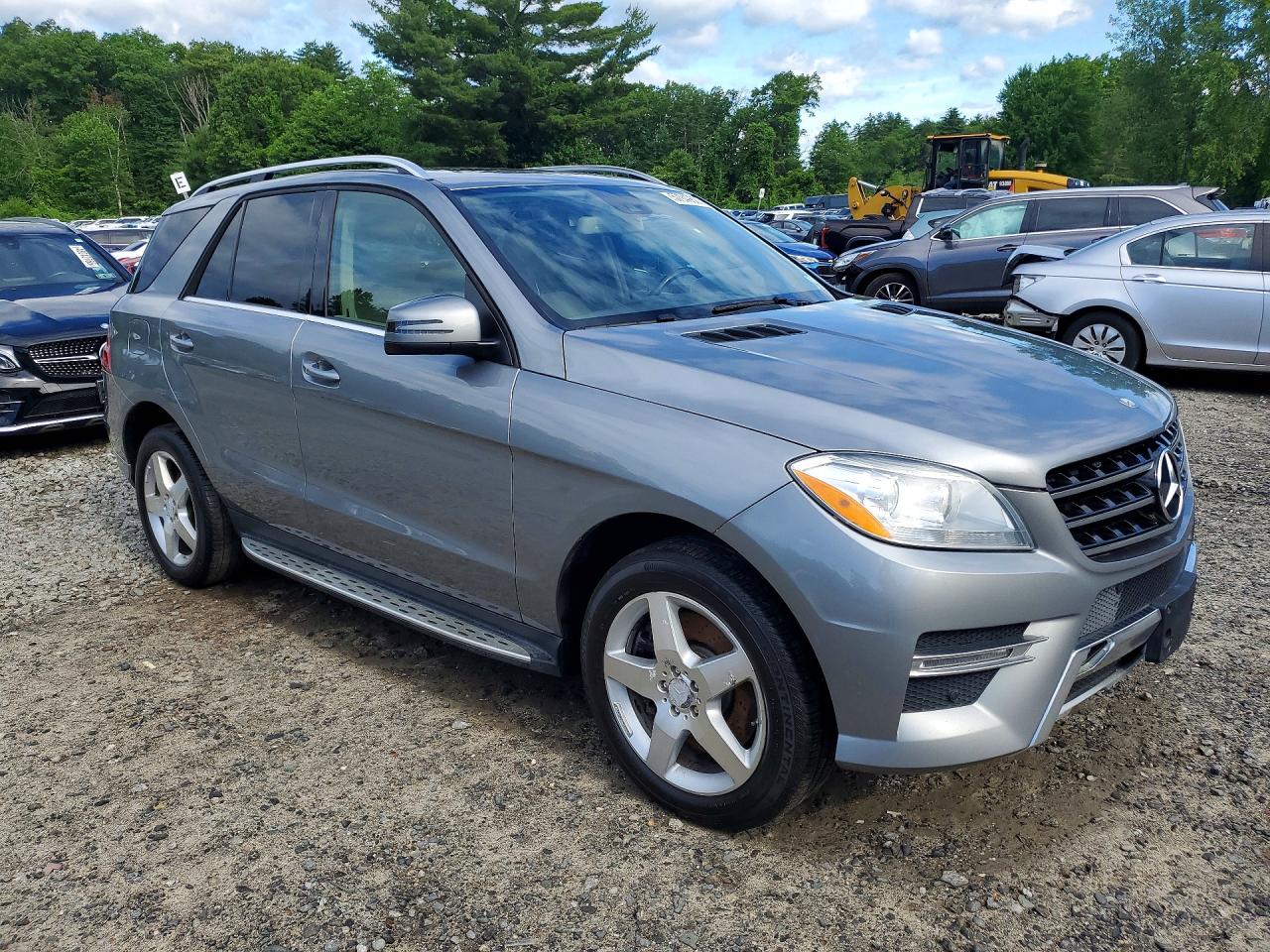 2014 Mercedes-Benz ML-Class VIN 4JGDA7DBXEA299058 COPART salvage auction — Minor Dent/Scratches, NH - CERTIFICATE OF TITLE, sold $4,300 on 2026-07-01 (photo 4)