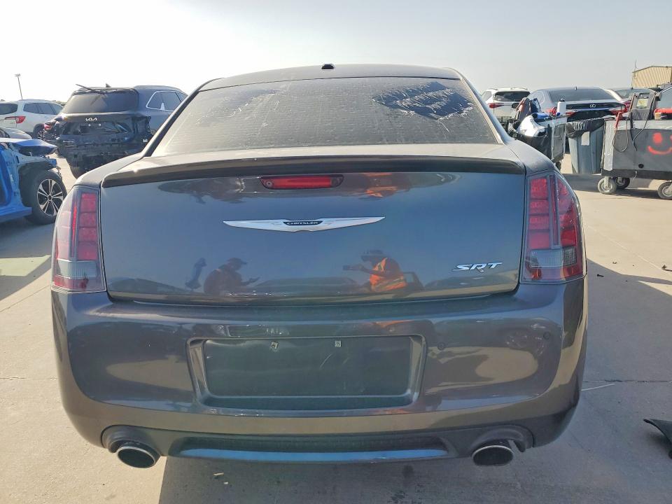 2014 Chrysler 300 VIN 2C3CCAFJ2EH331339 COPART salvage auction — VANDALISM, Tx - Salvage Vehicle Title, sold $16,200 on 2026-08-19 (photo 6)
