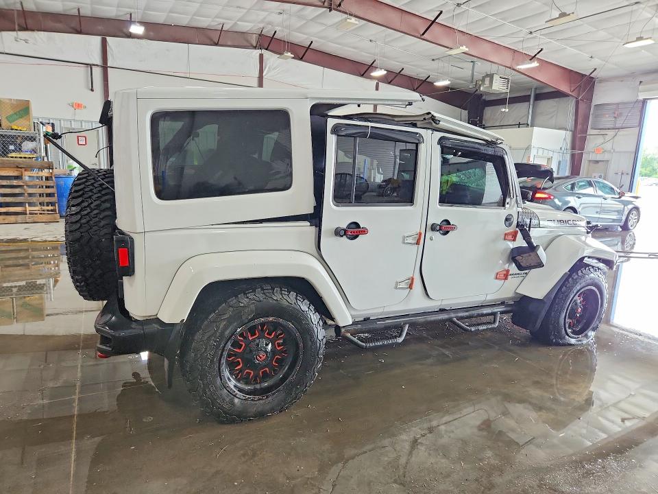 2016 Jeep Wrangler / VIN 1C4BJWFG3GL250807 COPART salvage auction — ROLLOVER, Il - Junking Cert Of A Vehicle, sold $5,900 on 2026-07-22 (photo 3)