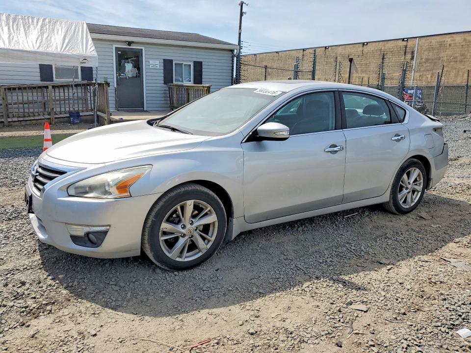 2015 Nissan Altima VIN 1N4AL3AP3FN338938 COPART salvage auction — REAR END, Salvage Title, sold $775 on 2026-07-09 (photo 1)