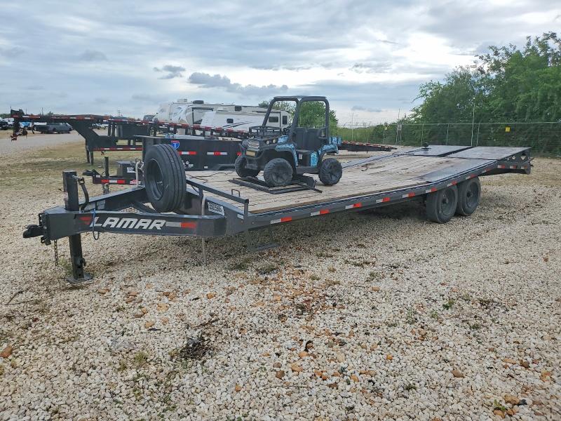2023 Lamar Unknown VIN 5RVF82424PP120501 COPART salvage auction — ROLLOVER, TX - SALVAGE VEHICLE TITLE, sold $1,600 on 2026-09-06 (photo 2)