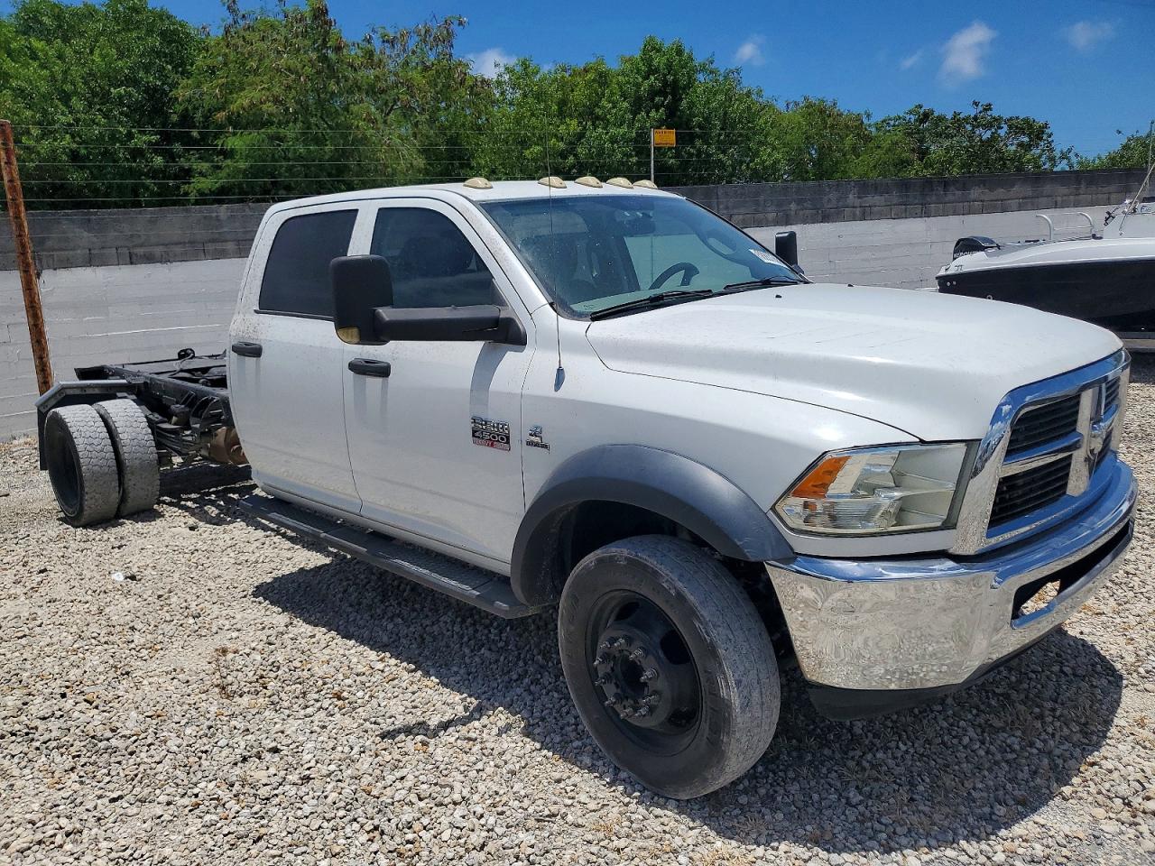 2011 Dodge Ram 4500 VIN 3D6WA6CL1BG570615 COPART salvage auction — Normal Wear, FL - CERTIFICATE OF TITLE, sold $1,650 on 2026-06-30 (photo 1)
