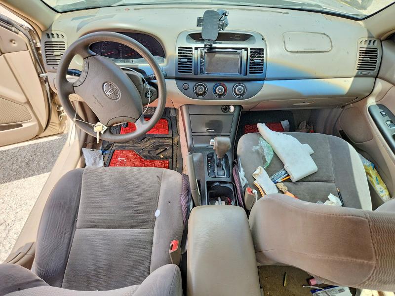 2005 Toyota Camry VIN 4T1BE32K05U073715 COPART salvage auction — FRONT END, TX - SALVAGE VEHICLE TITLE, sold $300 on 2026-07-09 (photo 8)