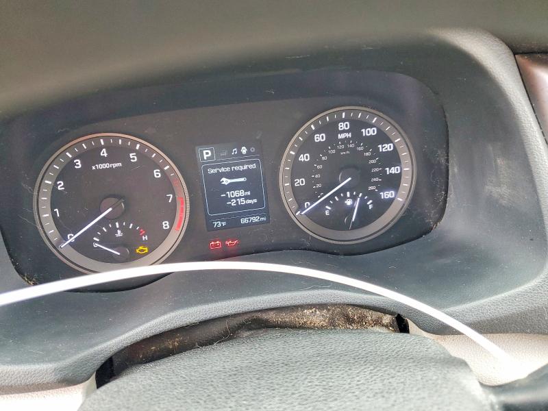 2017 Hyundai Tucson VIN KM8J33A41HU596721 COPART salvage auction — MINOR DENT/SCRATCHES, In - Certificate Of Title (P), sold $6,500 on 2026-07-29 (photo 9)