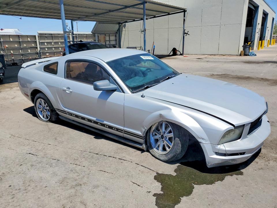 2005 Ford Mustang VIN 1ZVFT80N455127689 COPART salvage auction — FRONT END, Nm - Certificate Of Title (P), sold $475 on 2026-07-08 (photo 4)