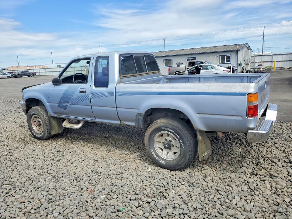 1989 Toyota Pickup VIN JT4VN13D8K5013807 COPART salvage auction — SIDE, Wa - Vehicle Cert Of Ownership-Titl, sold $7,200 on 2026-07-08 (photo 2)