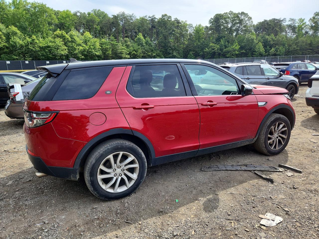 2016 Land Rover Discovery Sport VIN SALCR2BG6GH576608 COPART salvage auction — Undercarriage, MD - CERT OF TITLE-REBUILT SALVAGE, sold $625 on 2026-06-30 (photo 3)