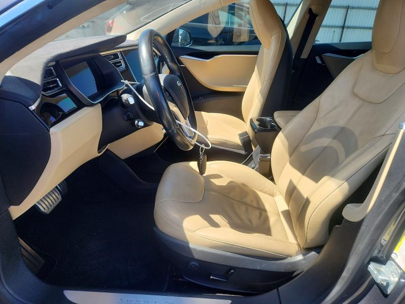 2014 Tesla Model s VIN 5YJSA1H12EFP60545 COPART salvage auction — NORMAL WEAR, Ca - Dis/Dlr/Exp Only Clean Title, sold $2,650 on 2026-07-10 (photo 7)