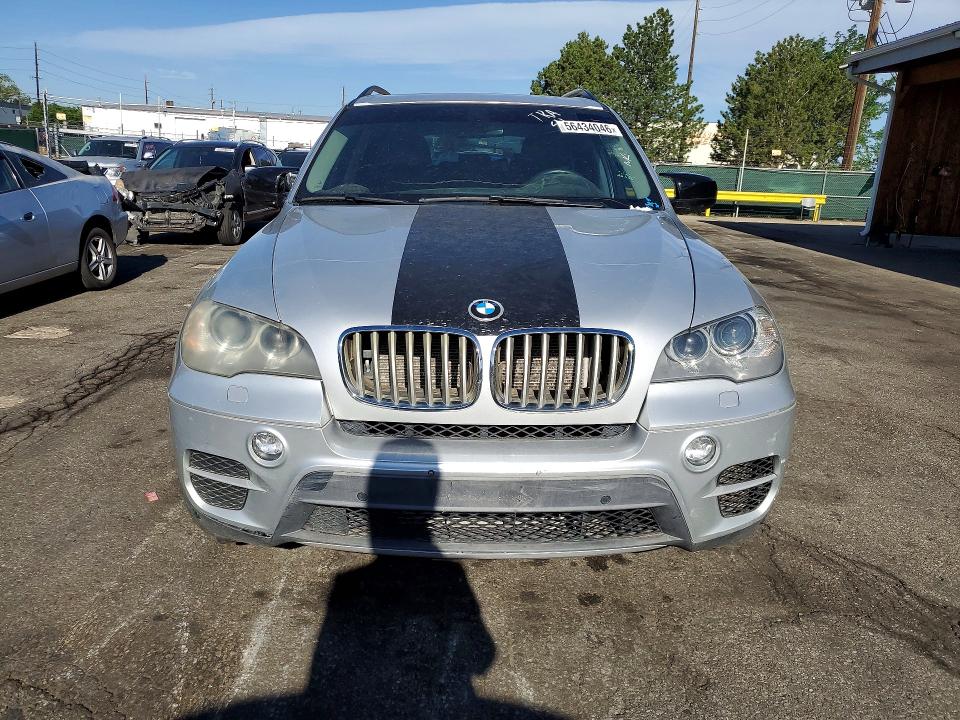 2012 BMW X5 VIN 5UXZW0C53CL668924 COPART salvage auction — MINOR DENT/SCRATCHES, Co - Certificate Of Title, sold $1,900 on 2026-07-07 (photo 5)